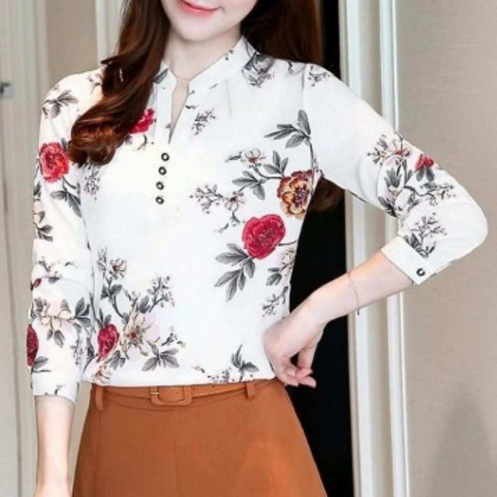 Floral  Fashion 3/4 Sleeve Blouse NWT